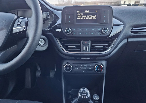 Ford Fiesta cena 42900 przebieg: 91908, rok produkcji 2018 z Kutno małe 596